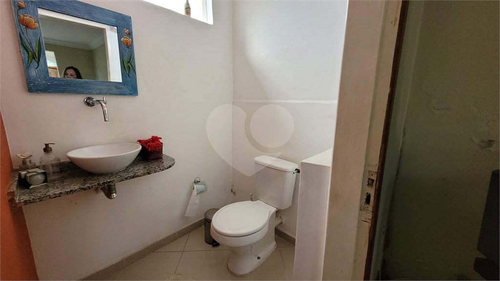 Sobrado a venda em Santo Amaro com 03 quartos e 01 vaga