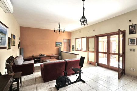 Casa à venda com 4 suítes no condomínio Chácara Cordeiro, São Paulo - SP