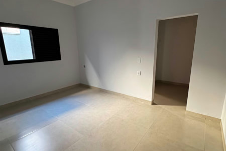 Casa à venda com 3 quartos, sendo 1 suíte,  em Residencial Costa Leste, Três Lagoas, MS