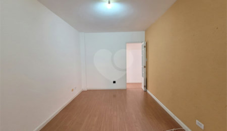 Apartamento à venda com 2 quartos em Vila Madalena, São Paulo, SP