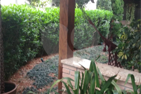 Casa Térrea à venda com 3 suítes em Super Quadra Morumbi, São Paulo, SP