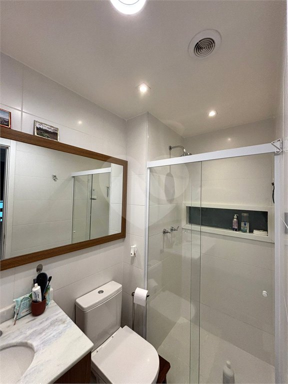 Apartamento à venda com 2 quartos, sendo 1 suíte,  em Vila Romana, São Paulo, SP