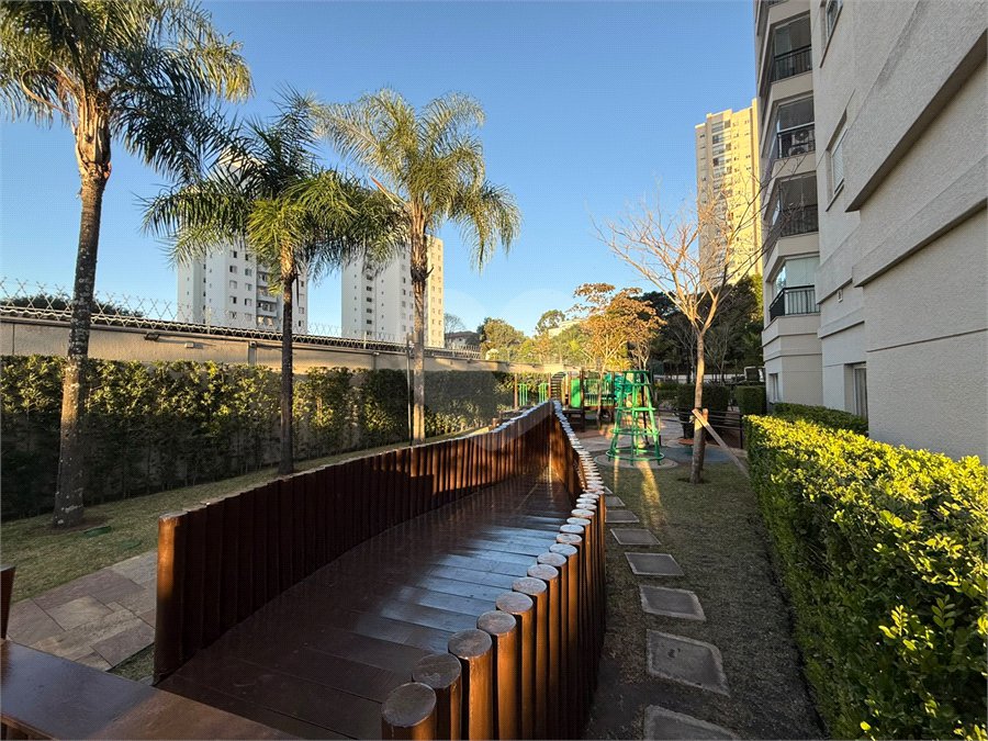 Apartamento à venda com 2 quartos, sendo 1 suíte,  em Jardim Leonor Mendes de Barros, São Paulo, SP