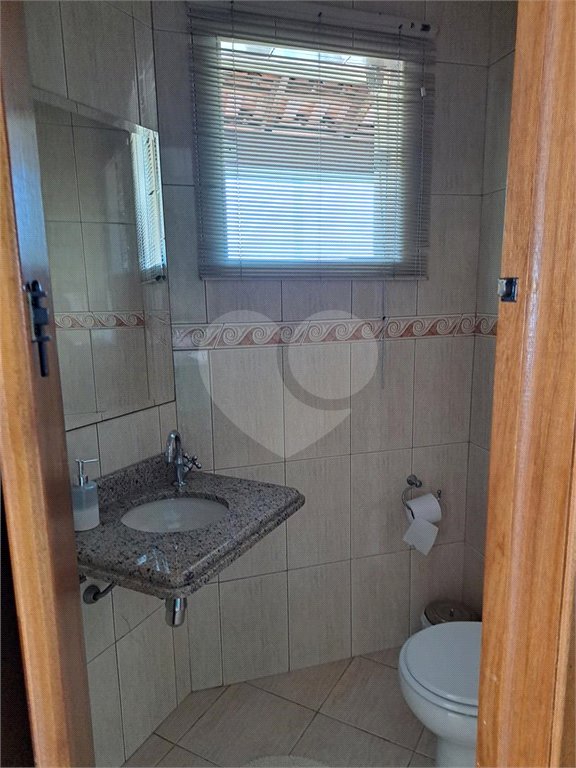 Sobrado à venda com 3 quartos em Tremembé, São Paulo, SP