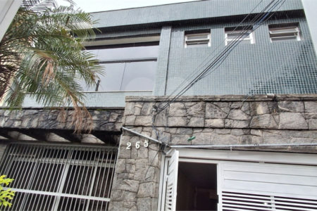 Casa à venda com 4 quartos, sendo 1 suíte,  em Tatuapé, São Paulo, SP