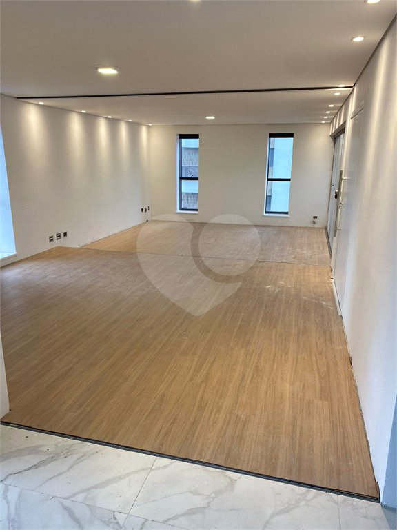 Apartamento à venda com 4 suítes em Santana, São Paulo, SP