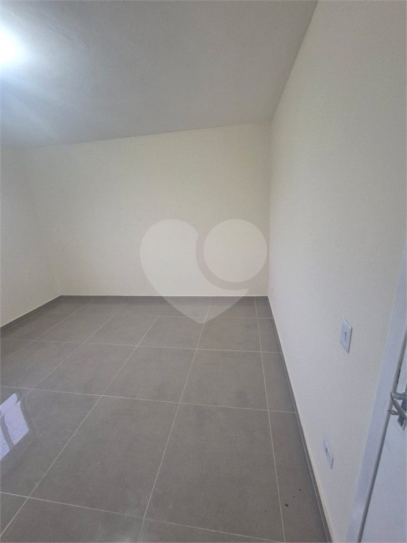 Casa à venda com 2 quartos, sendo 1 suíte,  em Vila Maricy, Guarulhos, SP