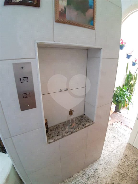 Casa Térrea à venda com 3 suítes em Mandaqui, São Paulo, SP