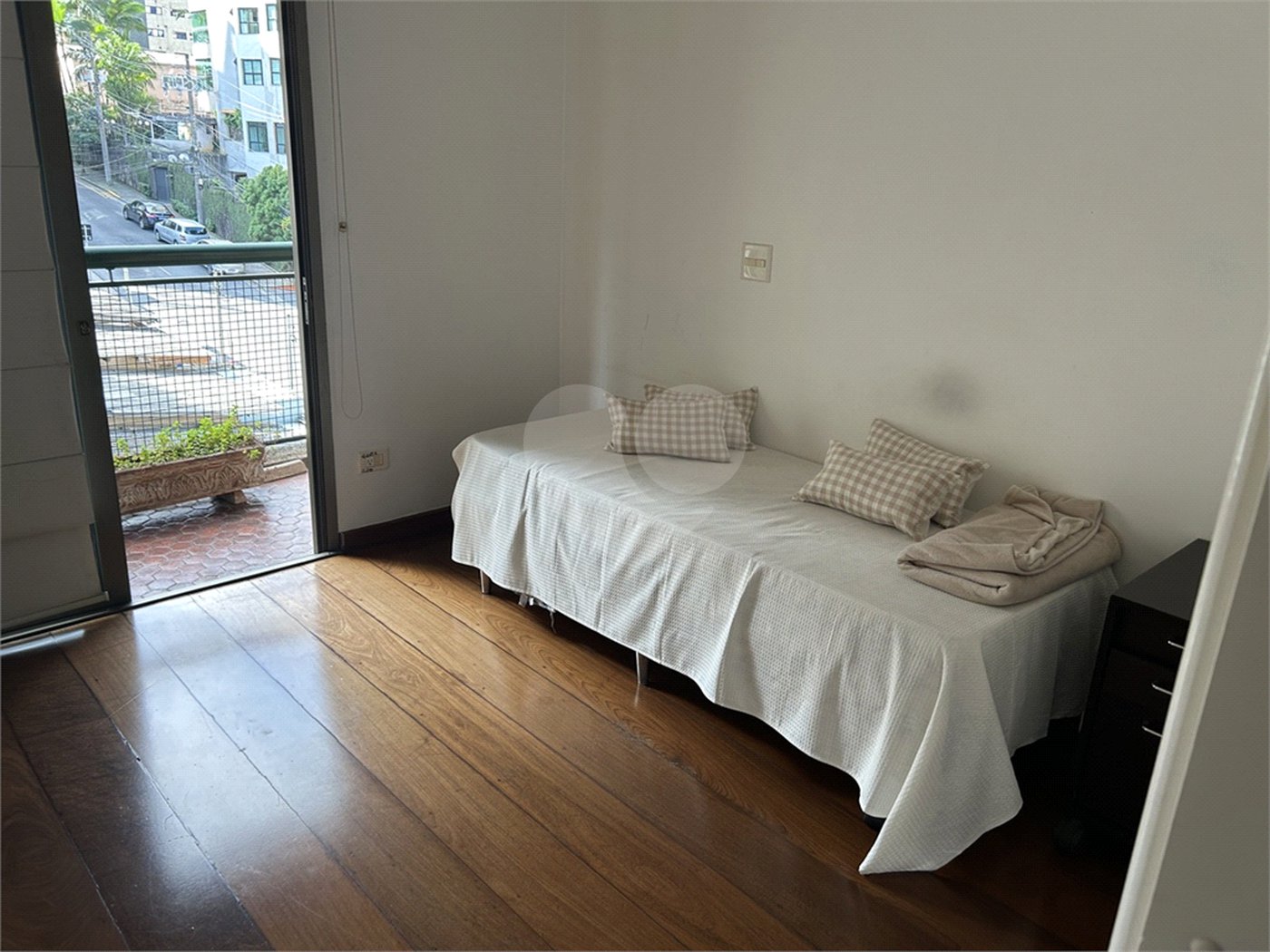 Apartamento à venda com 4 quartos, sendo 2 suítes,  em Paineiras do Morumbi, São Paulo, SP