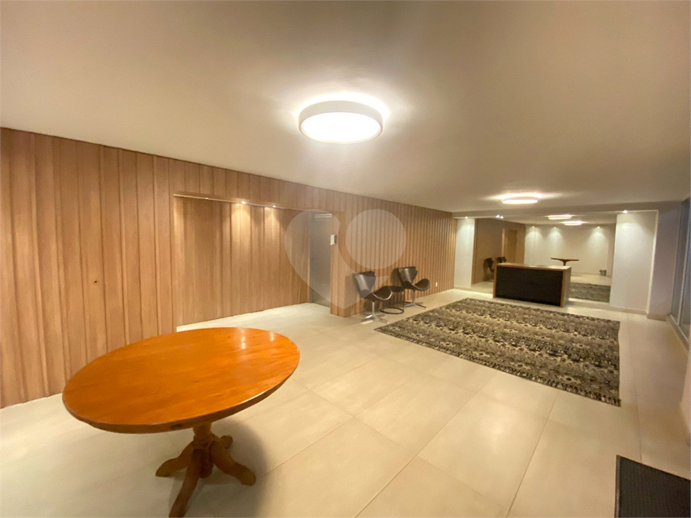 Apartamento para alugar com 4 quartos, sendo 1 suíte, em Jardim Europa, São Paulo, SP