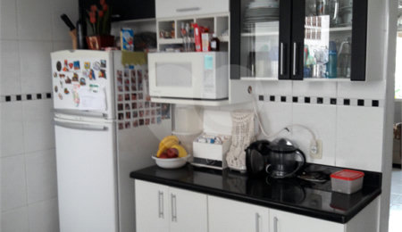 Casa à venda com 2 quartos no condomínio Nova Vida, São Paulo - SP