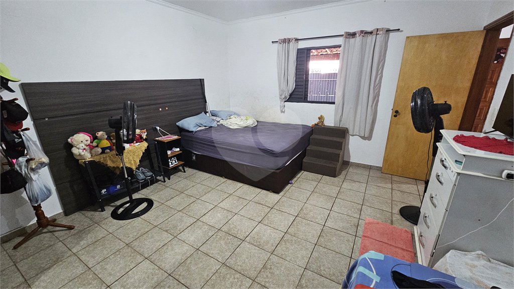 Casa à venda com 2 quartos em Vila Costa e Silva, Indaiatuba, SP