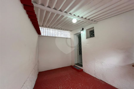 Casa para alugar com 2 quartos no Centro, Mogi das Cruzes, SP