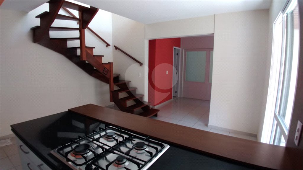 Cobertura à venda com 3 quartos, sendo 2 suítes,  em Vila Ipojuca, São Paulo, SP