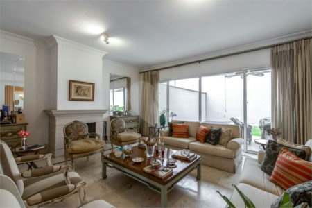Casa de Vila à venda com 3 suítes em Morumbi, São Paulo, SP