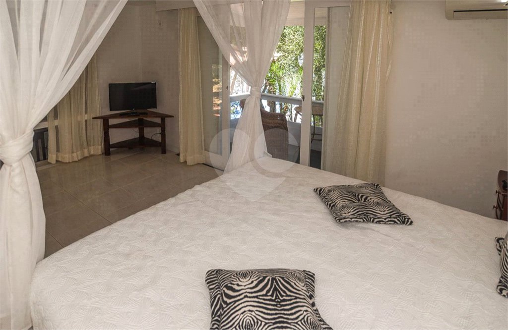Hotel à venda com 43 suítes em Manguinhos, Armação dos Búzios, RJ