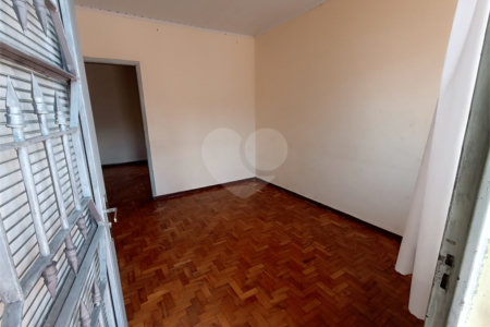 Casa à venda com 2 quartos no Centro, Itapetininga, SP