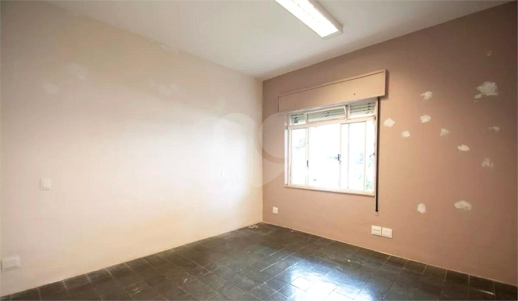 Apartamento à venda com 3 quartos, sendo 1 suíte, em Pinheiros, São Paulo, SP