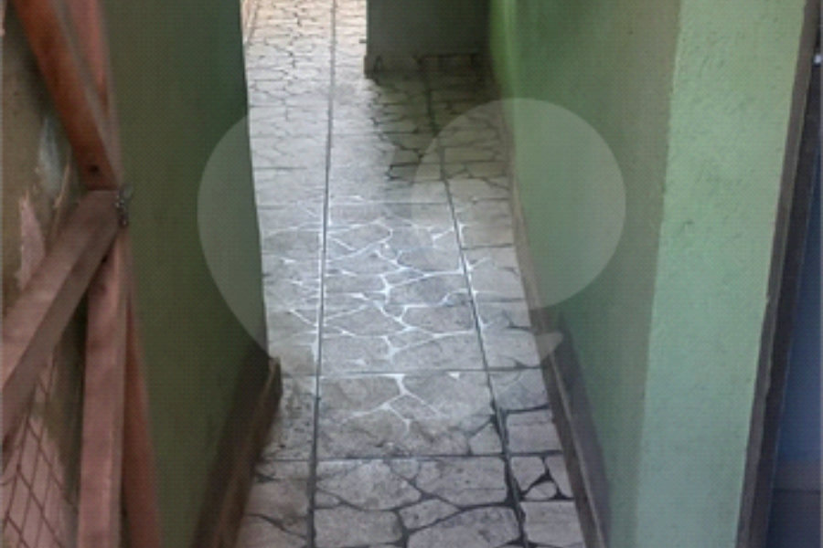 Casa à venda com 3 quartos em Horto, São Paulo, SP
