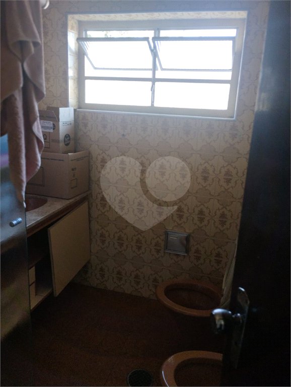 Sobrado à venda com 3 quartos, sendo 1 suíte, em Jardim Cordeiro, São Paulo, SP