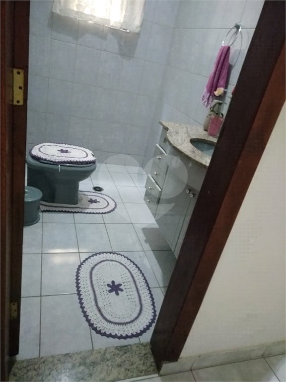 Sobrado à venda com 3 quartos, sendo 1 suíte, em Chora Menino, São Paulo, SP