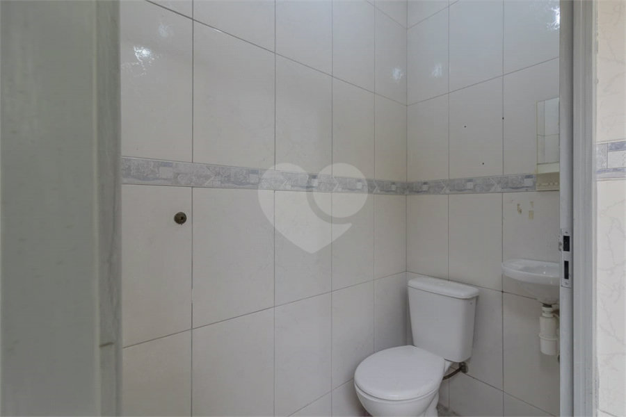 Sobrado à venda com 3 quartos, sendo 1 suíte, em Tremembé, São Paulo, SP
