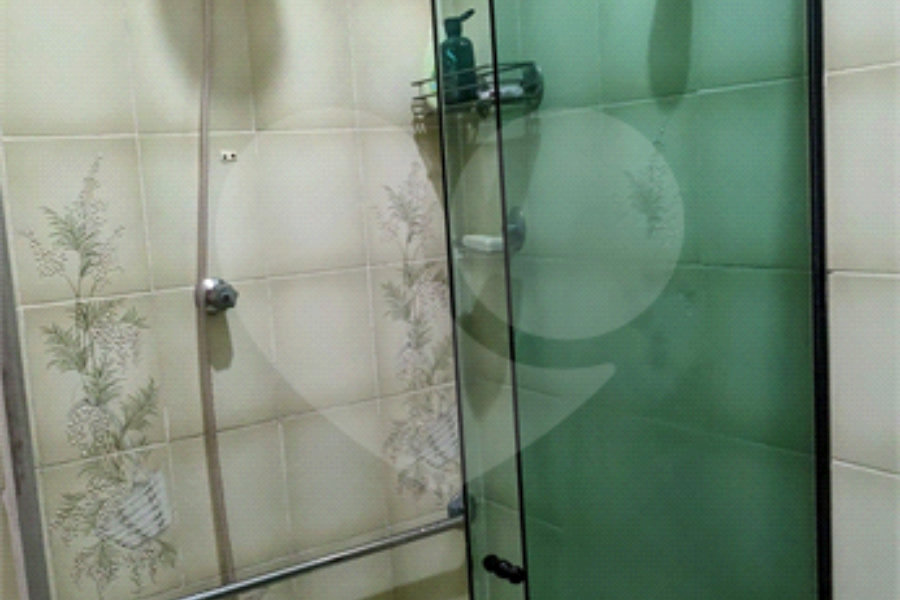 Sobrado à venda com 4 quartos em Freguesia do Ó, São Paulo, SP
