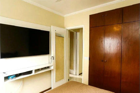 Apartamento à venda com 3 quartos, sendo 1 suíte, em Vila Andrade, São Paulo, SP