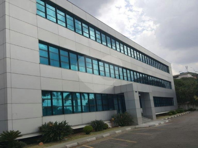 Prédio à venda em Santana, São Paulo, SP