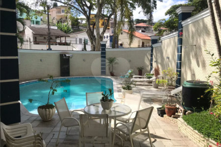 Sobrado à venda com 4 quartos, sendo 3 suítes, em Jardim Franca, São Paulo, SP