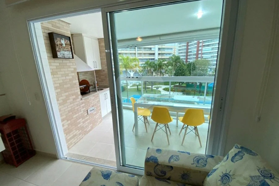 Apartamento à venda com 3 quartos, sendo 1 suíte, em Riviera de São Lourenço, Bertioga, SP