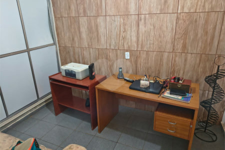 Casa à venda com 5 quartos, sendo 1 suíte, em Campos Elíseos, Ribeirão Preto, SP