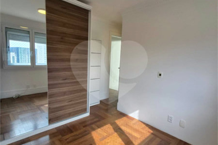 Apartamento para alugar com 3 quartos, sendo 2 suítes, em Brooklin Paulista, São Paulo, SP