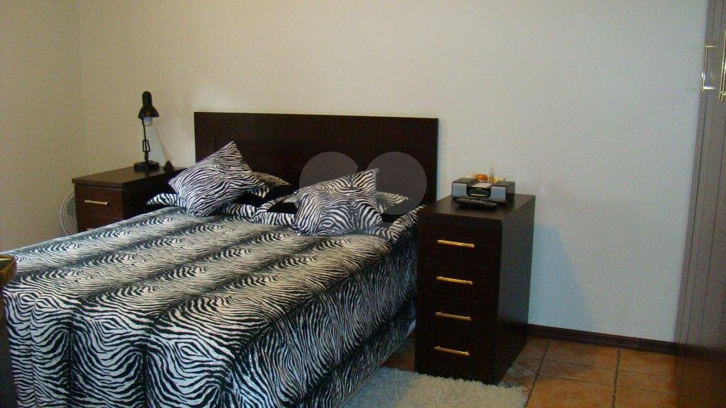 Sobrado à venda com 4 quartos, sendo 2 suítes,  em Alto da Boa Vista, São Paulo, SP