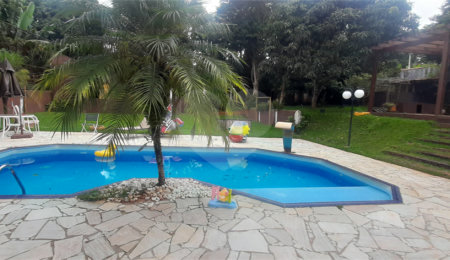 Casa à venda com 3 suítes no condomínio Chacarás Bela Vista, Mairiporã - SP