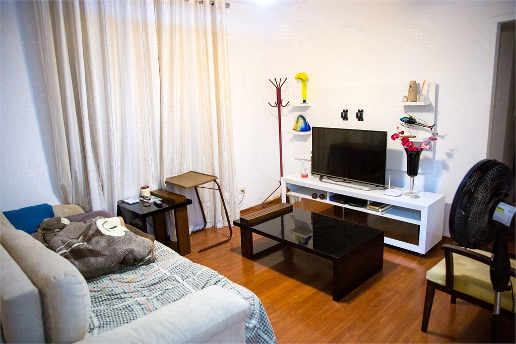 Casa Térrea à venda com 4 quartos, sendo 1 suíte,  em Super Quadra Morumbi, São Paulo, SP