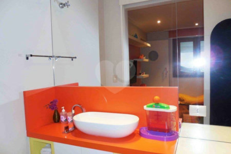 Casa à venda com 4 suítes no condomínio Vilaggio Monte Alegre, São Paulo - SP
