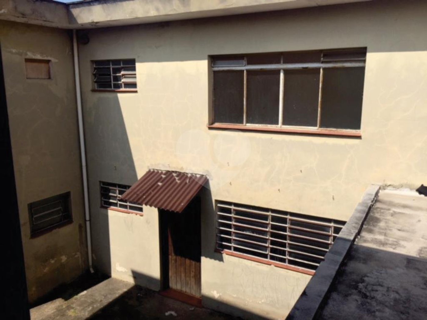 Sobrado à venda com 4 quartos, sendo 1 suíte, em Parque Edu Chaves, São Paulo, SP