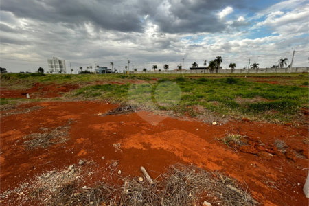 Terreno à venda no condomínio Residencial Quinta das Palmeiras, Itapetininga - SP