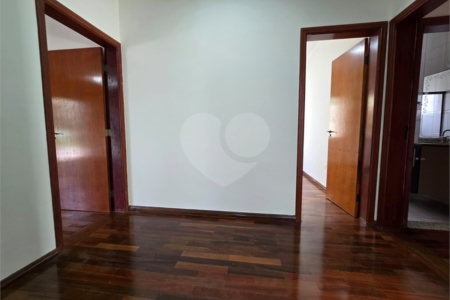 Casa para alugar com 4 quartos, sendo 3 suítes,  no condomínio Village Saint Claire, Sorocaba - SP