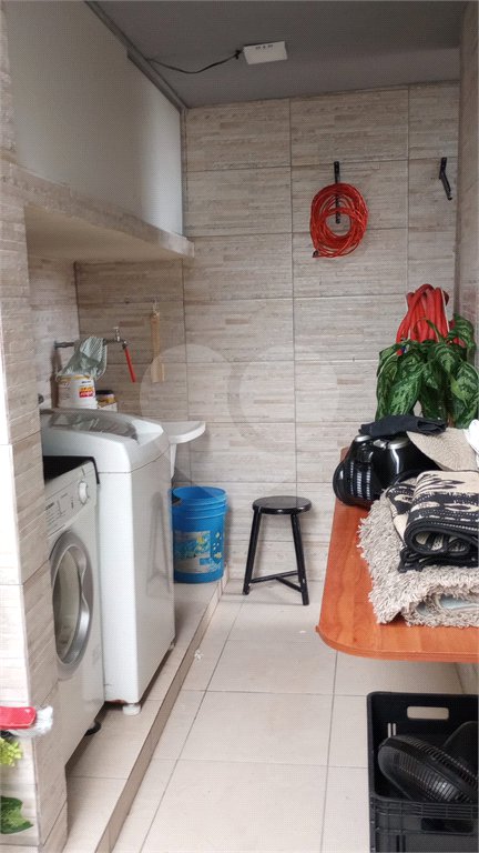 Casa à venda com 3 quartos, sendo 2 suítes,  em Jardim Monte Azul, São Paulo, SP