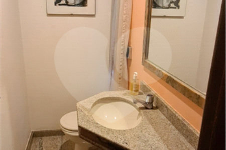 Apartamento à venda com 3 quartos, sendo 1 suíte,  em Indianópolis, São Paulo, SP