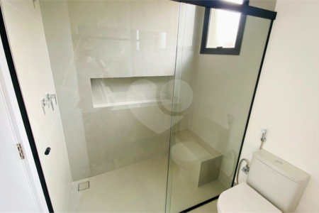 Casa à venda com 3 suítes no condomínio Vale das Aguas, Bragança Paulista - SP