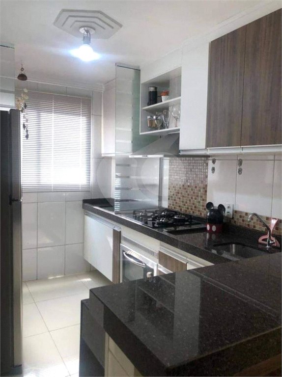 Apartamento no Condomínio Spazio Monte Royal .