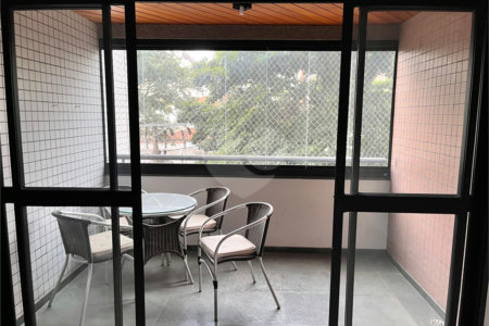 Apartamento à venda ou para alugar com 3 quartos, sendo 1 suíte,  em Vila Pompéia, São Paulo, SP