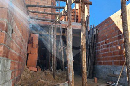 Casa à venda com 3 suítes em Vila Gustavo, São Paulo, SP