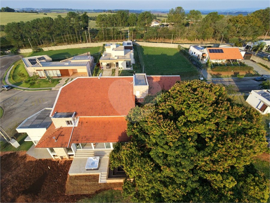 Casa à venda com 4 suítes no condomínio Residencial Dacha, Sorocaba - SP