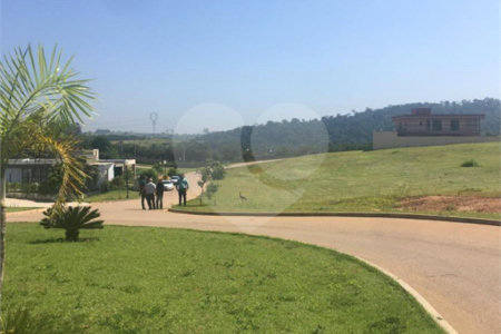 Terreno à venda no condomínio Fazenda Serra Azul, Itupeva - SP