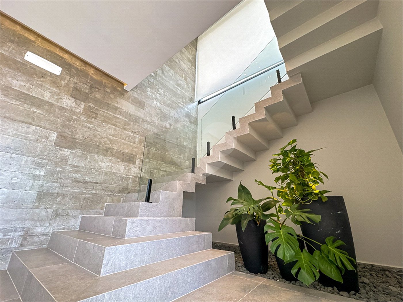 Casa à venda com 3 suítes no condomínio Jardim Vila Paradiso, Indaiatuba - SP