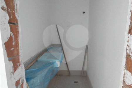 Apartamento à venda com 3 suítes em Jardim Leonor Mendes de Barros, São Paulo, SP